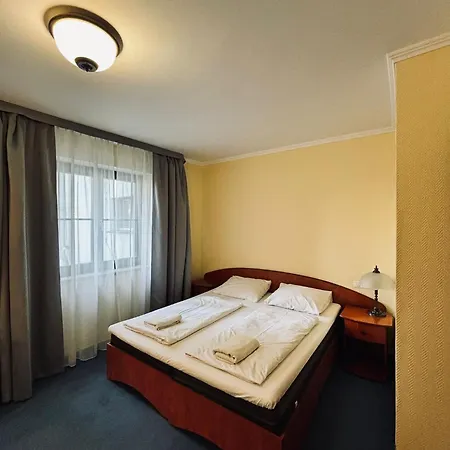 Stary Rynek Hostel Έλμπλαγκ